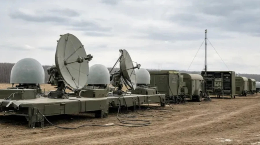 Russia Rushes Electronic Warfare System to Jam Starlink as Its Own Satellite Network Fails