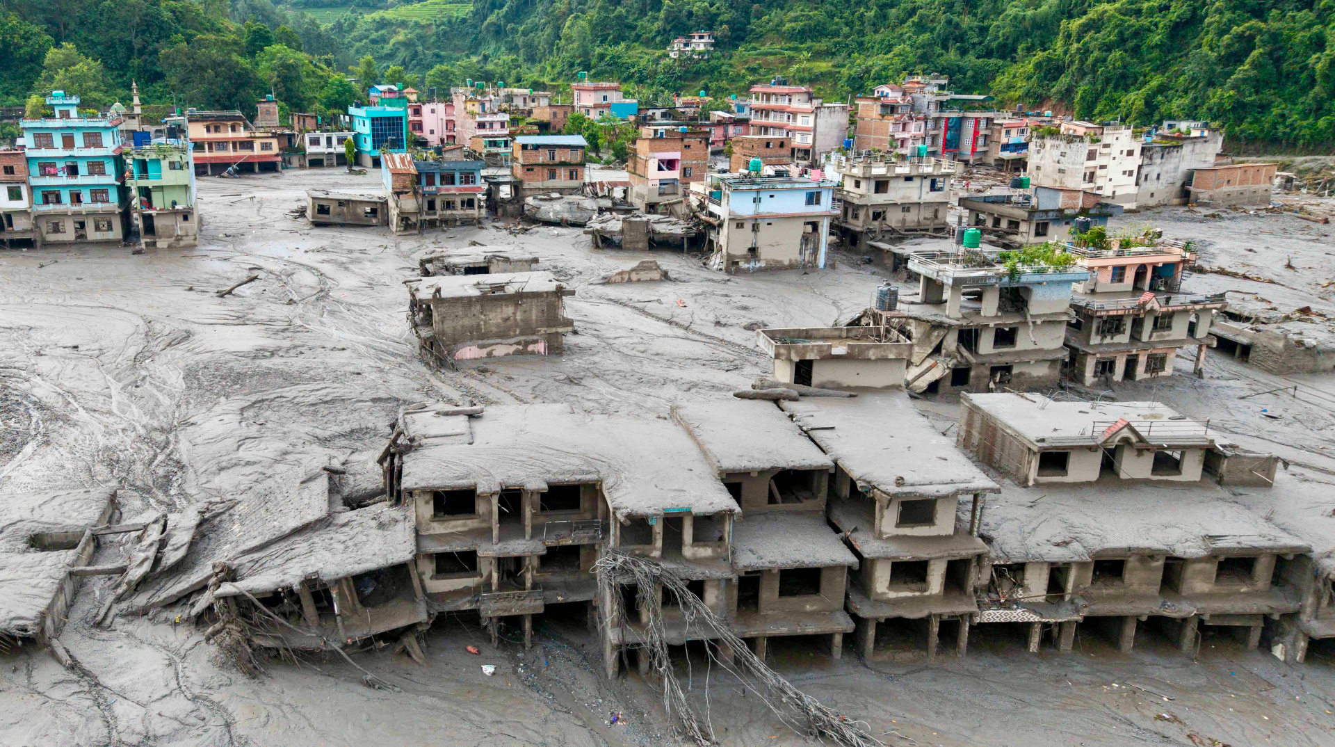 55 Ukrainians missing after catastrophic Nepal-Tibet floods as death toll passes 170