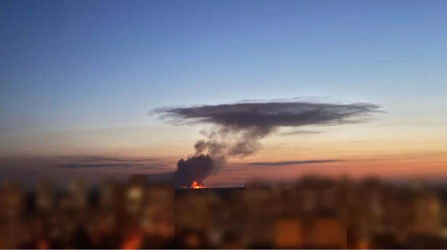 Russia Intensifies Strikes on Ukrainian Warehouses and Railways: Supply Chains Under Pressure