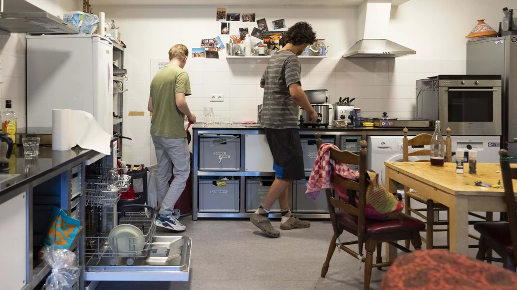 Dutch rent control laws ignored in many student cities — but not Rotterdam and The Hague