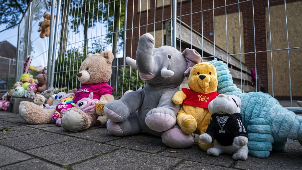 Stadskanaal Child Torture Trial: Suspects Ordered to Undergo Psychiatric Evaluation as Related Online Extremist Released