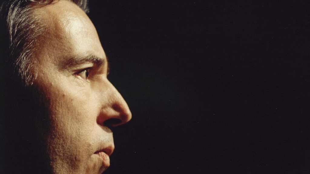 Elco Brinkman, the CDA leader who lost the party’s grip on power, dies at 78