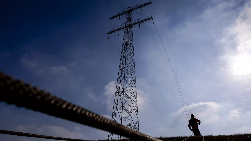 Dutch grid congestion update: 15,500 businesses waiting, but smarter solutions offer hope