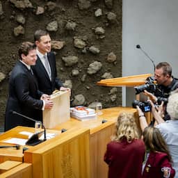 Dutch Minority Cabinet Faces Gridlock as JA21 Opens Door to Partial Deals: What It Means for Expats